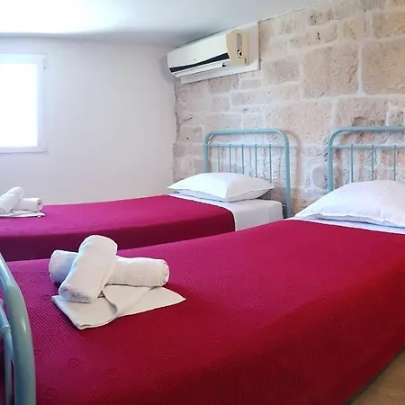 Gustirna Vakantiehuis *