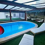 Gustirna Casa de Férias *