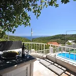 Casa de Férias Gustirna Selca (Brac)
