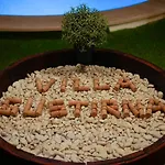 Gustirna Casa de Férias *
