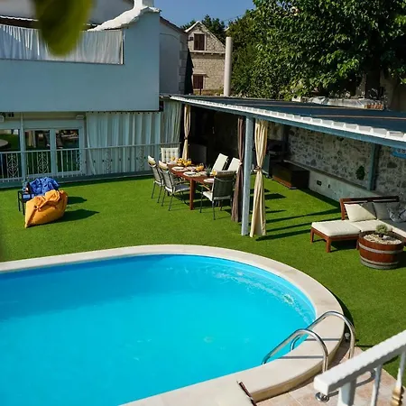 بيت للعطل Holiday Gustirna